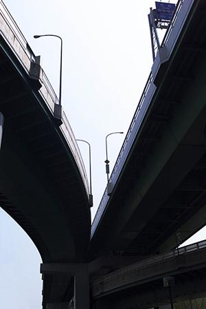 福岡市博多区にあるネッツトヨタ西日本・麦野U-Carセンターの詳細情報と特徴解説